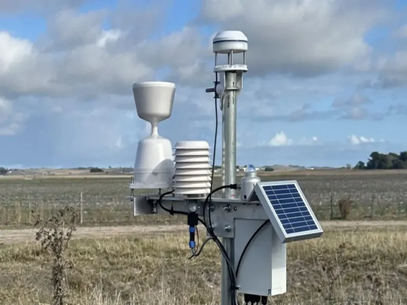 Applicat compact weather sensor