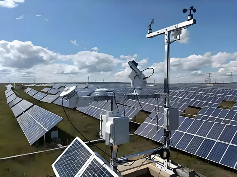 Weather-Station-With-Multiple-Sensors