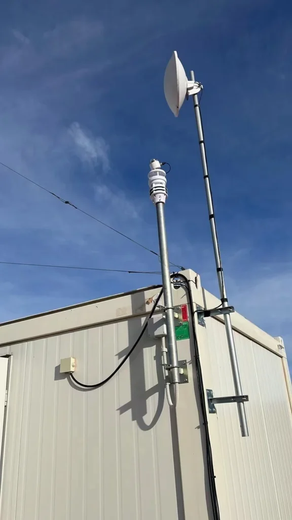 XF500S-CWB Photovoltaic Power Station Compact Weather Sensor Wireless Solar Radiation Sensor