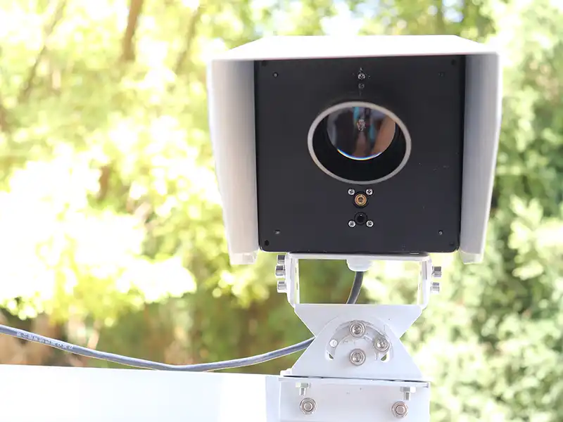 road-condition-sensor