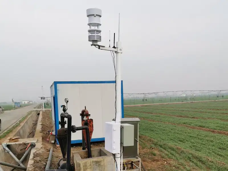 applications of weather monitoring systems in agriculture