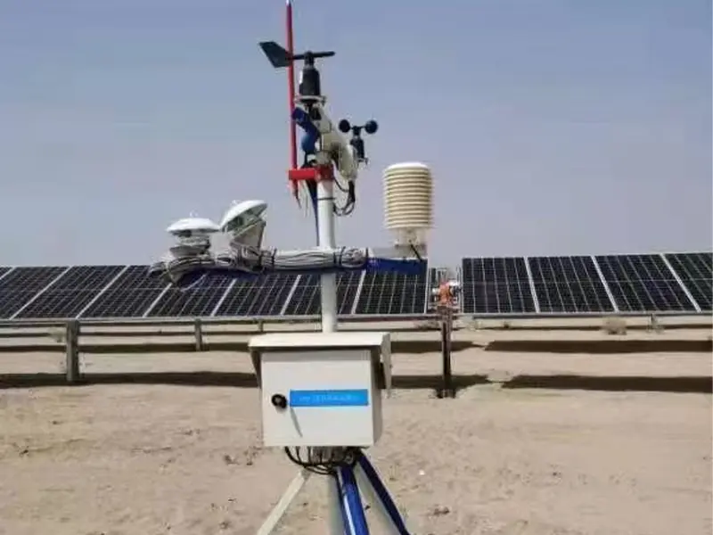 solar powered weather station
