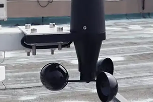 3 cup anemomete