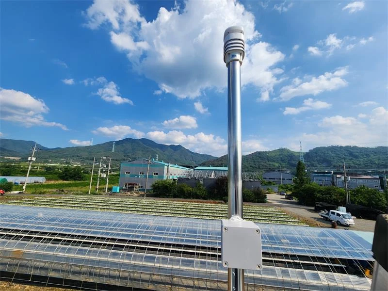 XF802 8-in-1 Compact Ultrasonic Weather Station