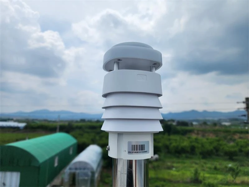 XF802 8-in-1 Compact Ultrasonic Weather Station